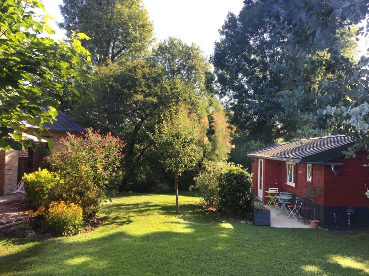 Le Cabanon De Chessy Bed & Breakfast Eksteriør bilde