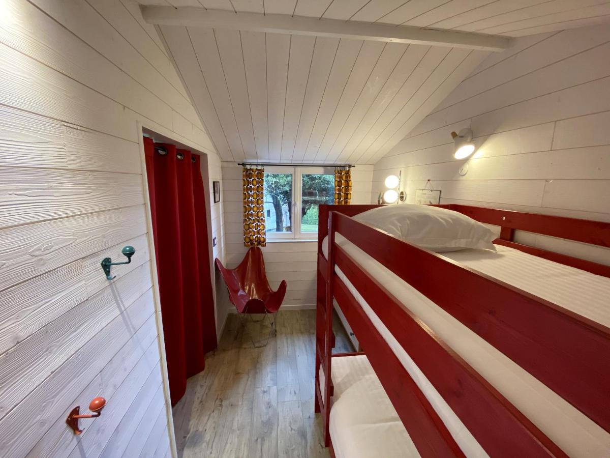Le Cabanon De Chessy Bed & Breakfast Eksteriør bilde
