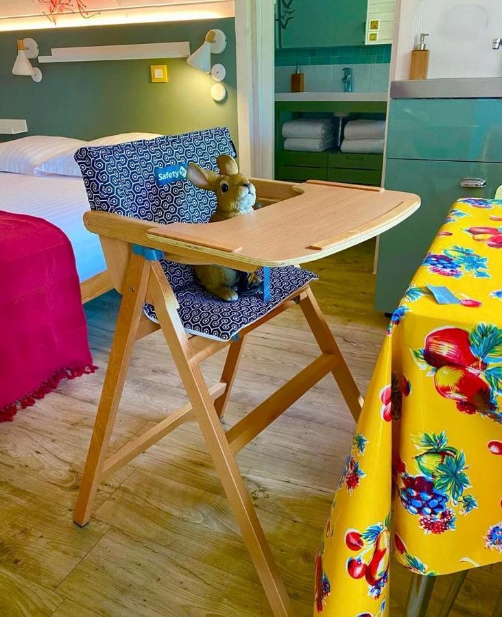 Le Cabanon De Chessy Bed & Breakfast Eksteriør bilde